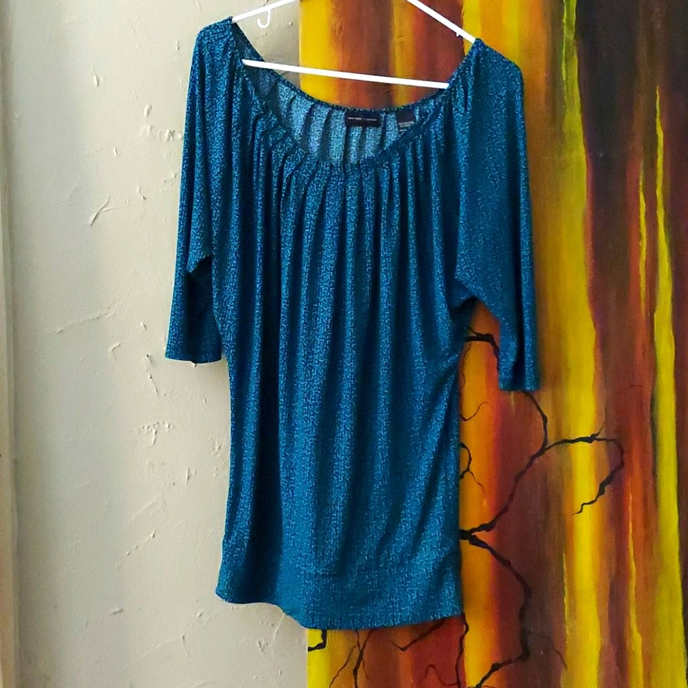 New York and Company Blue Patterned Work Blouse